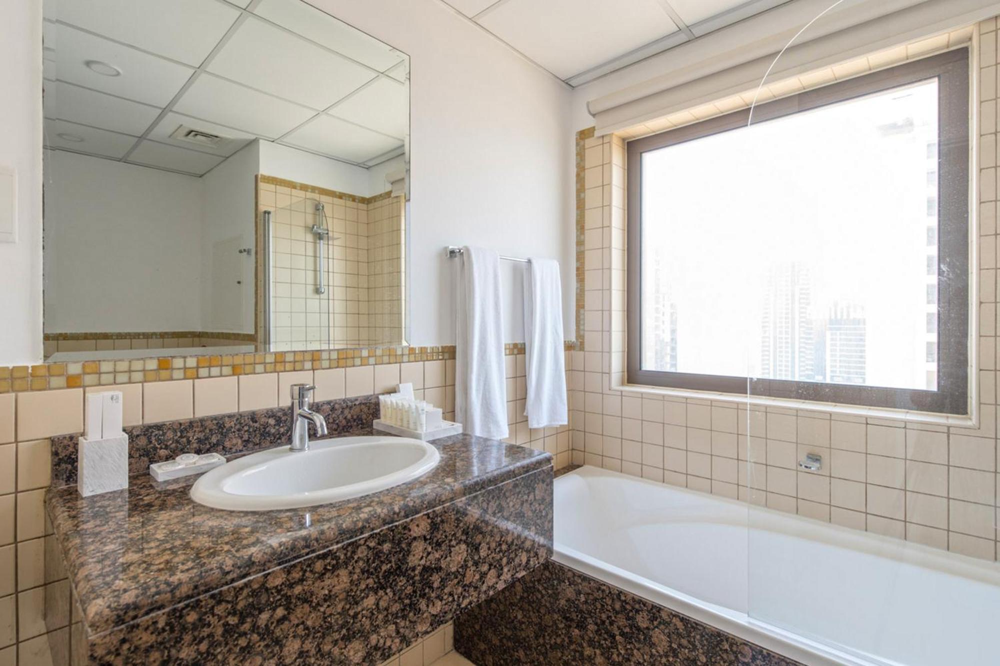 Stunning Marina & Sea View 4 Bedroom Apartment, Murjan 6 Jumeriah Beach 迪拜 外观 照片